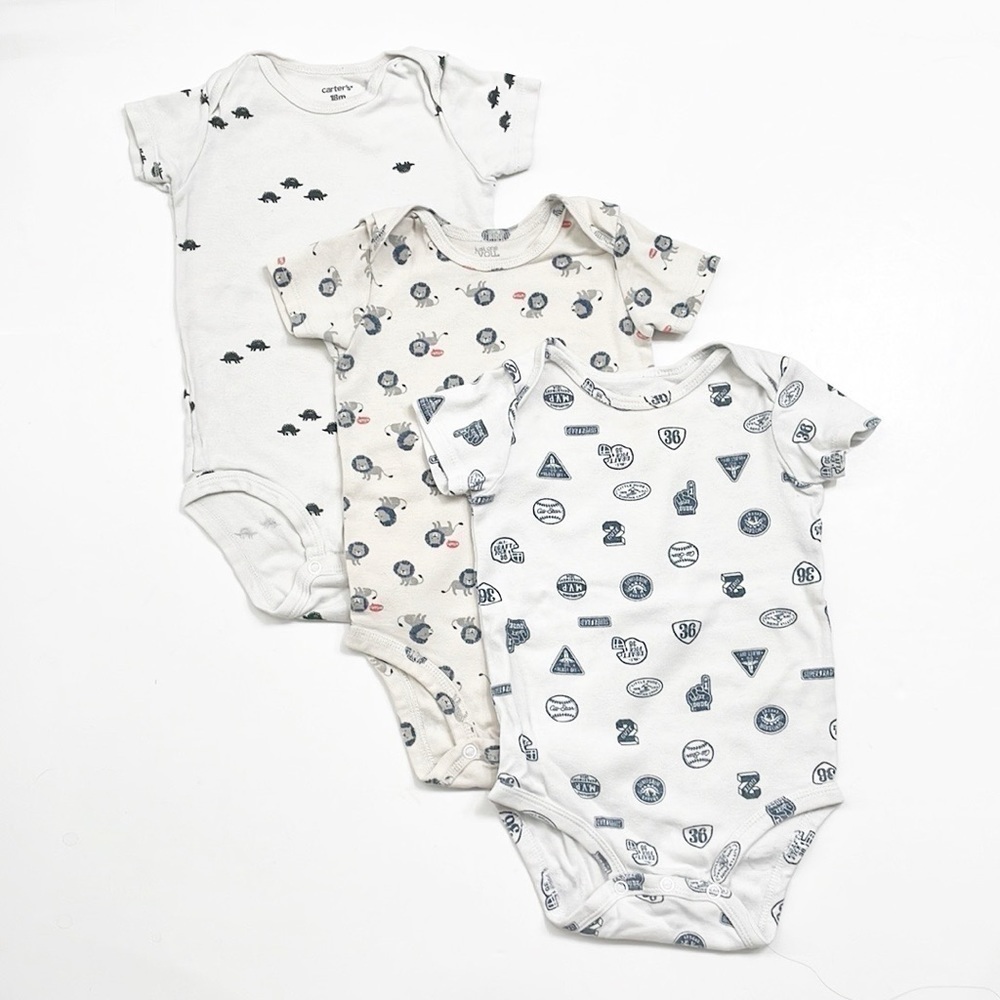 Carter's baby boys bodysuits
